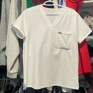 Figs One Pocket White Scrub Top